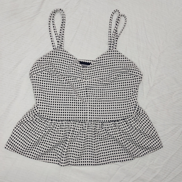 Chelsea28 Gingham Peplum Tank White and Navy - Picture 8 of 13